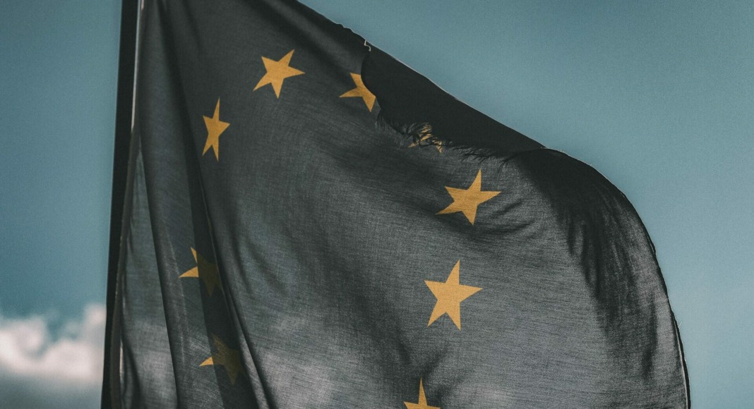 Czarna flaga unii europejskiej